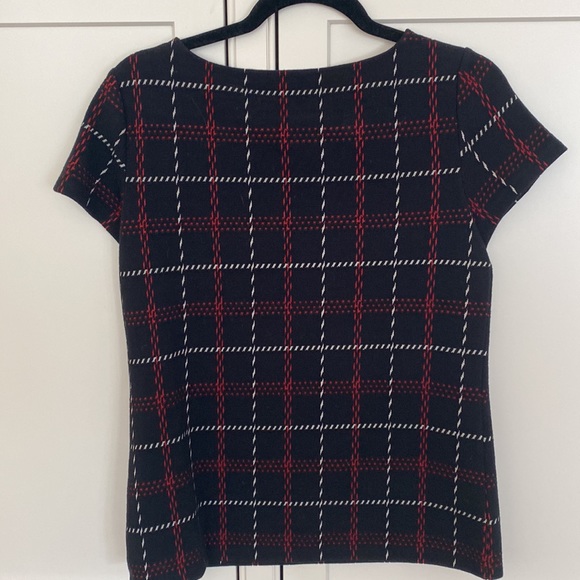 Ann Taylor short sleeve top - small - Picture 3 of 3